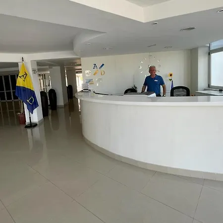 Apto Dowtown Vistas Piscina Y Cerca Playa Apartment